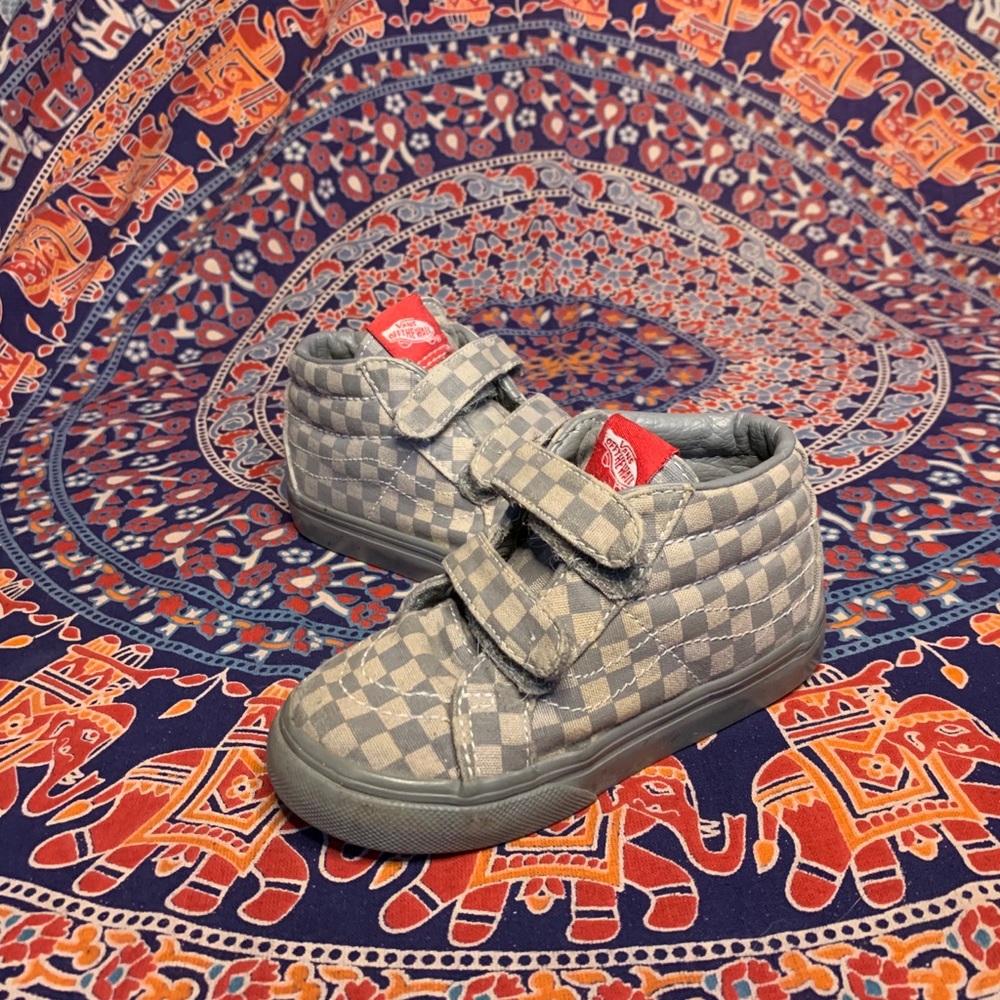 Vans toddler/kids shoe size 8